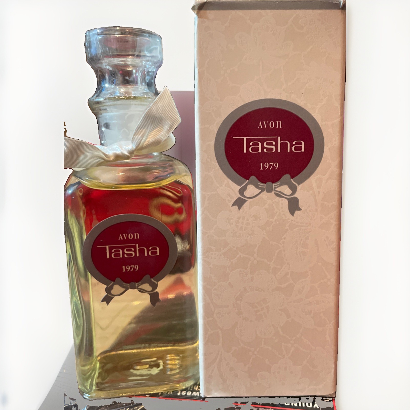VTG 1995 AVON Fragrance Traditions Tasha Cologne Pour 3.4 FL Oz NEW In Box