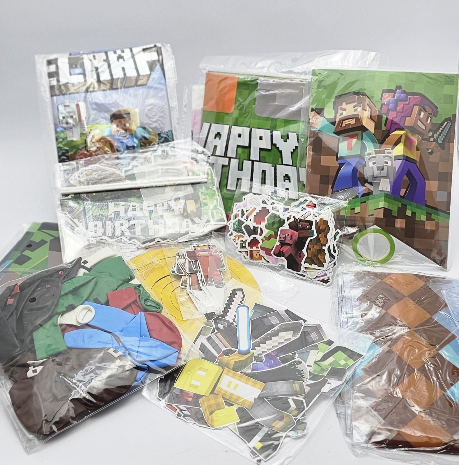 Minecraft Birthday Party Supplies Set Banner Balloons Cake Topper Stickers Lot Minecraft Birthday Party Supplies Set Banner Balloons Cake Topper Stickers Lot