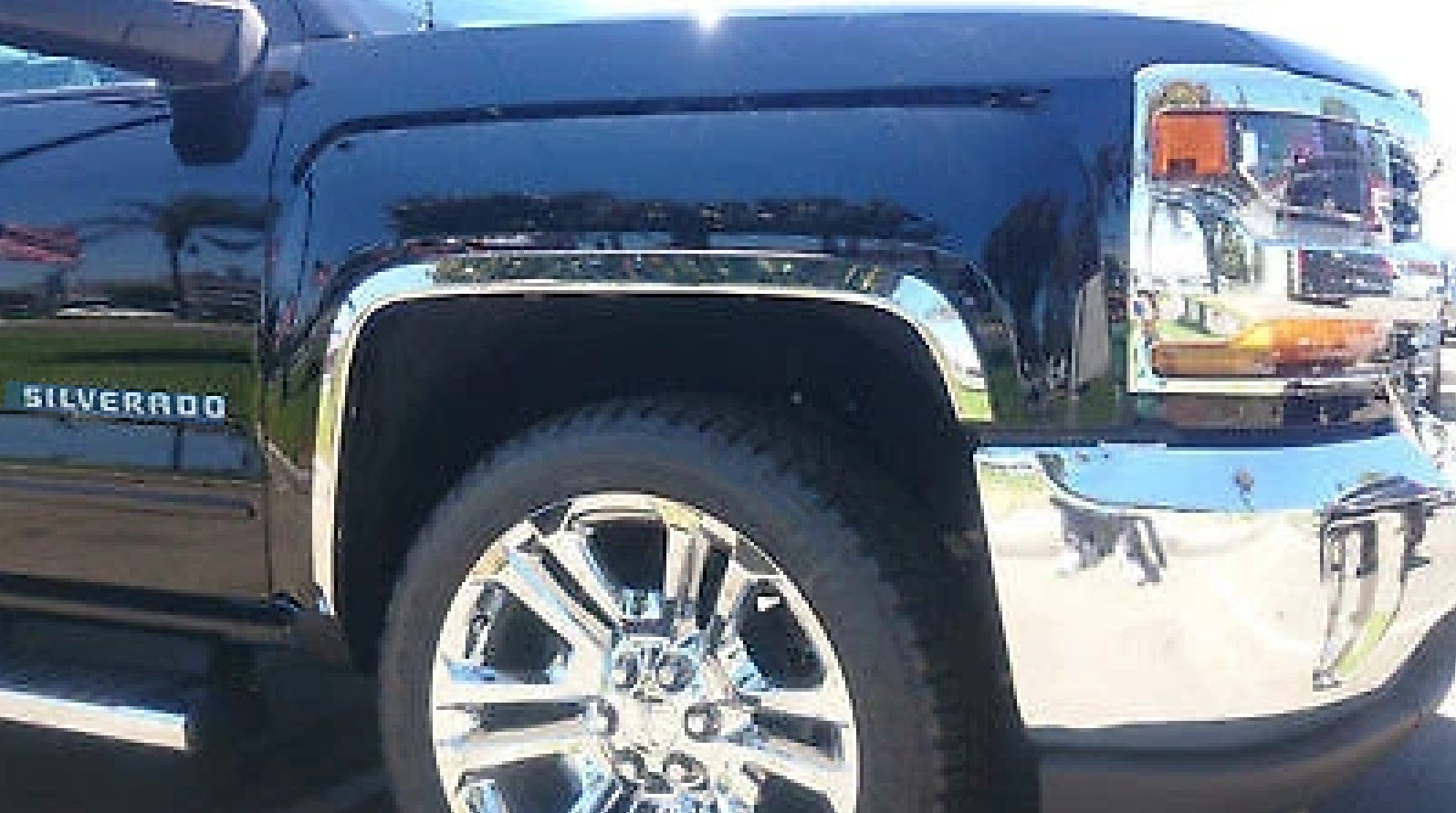fits 2016-2018 Chevrolet Silverado 1500 2500 3500 Stainless Steel Fender Trim fits 2016-2018 Chevrolet Silverado 1500 2500 3500 Stainless Steel Fender Trim