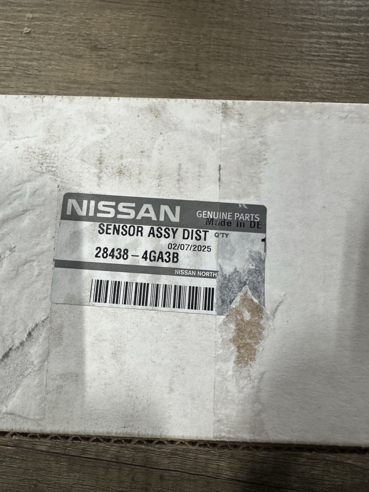 2017-2020 Nissan Armada Front cruise Control Distance Sensor 2017-2020 Nissan Armada Front cruise Control Distance Sensor