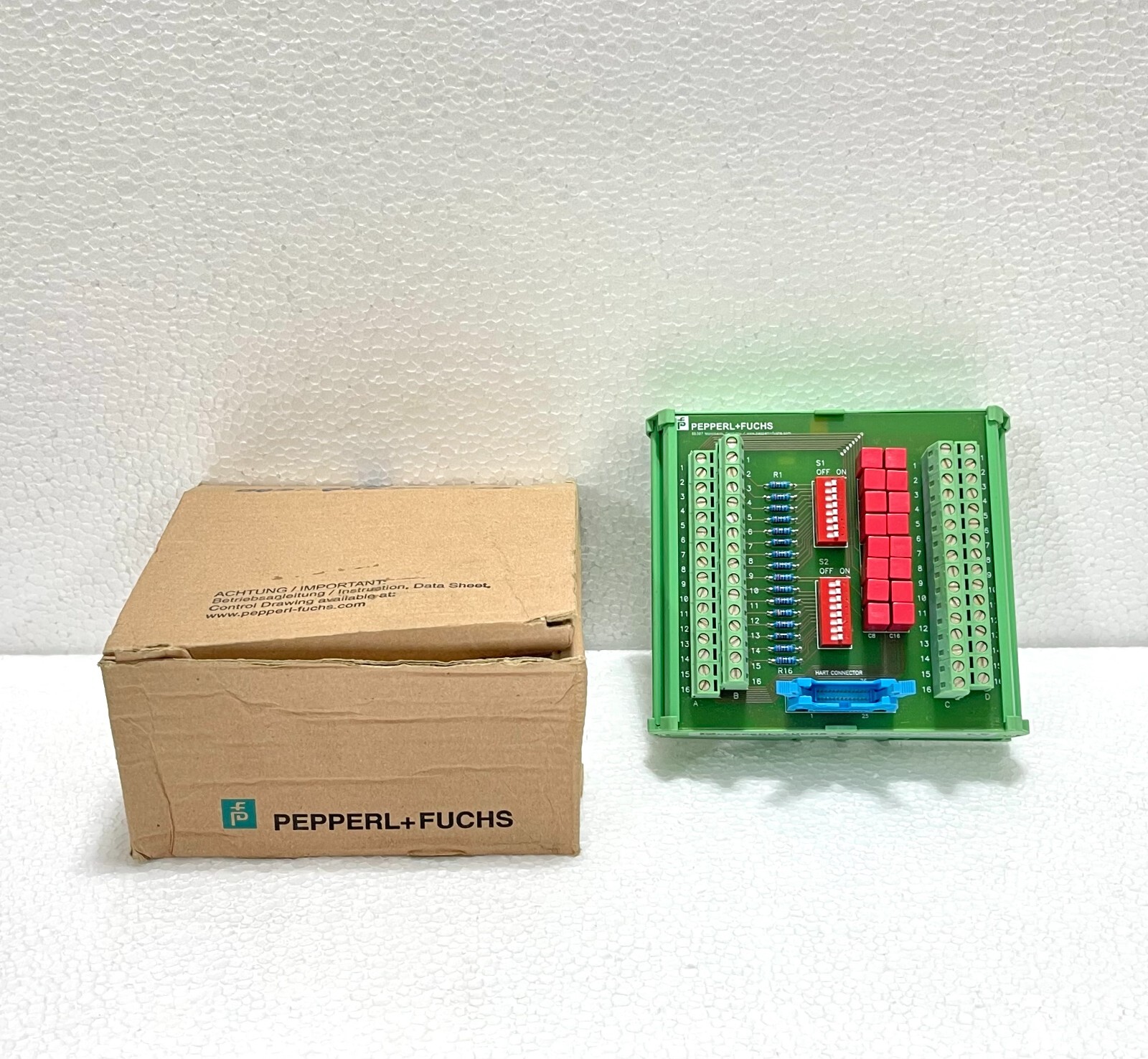 Pepperl+Fuchs FI-PFH-NS0137-R Hart Multiplexer PLC Transmitter Controller 225293 Pepperl+Fuchs FI-PFH-NS0137-R Hart Multiplexer PLC Transmitter Controller 225293