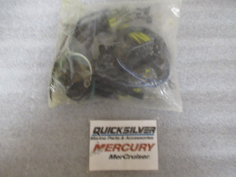 N24A Mercury Quicksilver 834949A 4 Adaptor Kit OEM New Factory Boat Parts