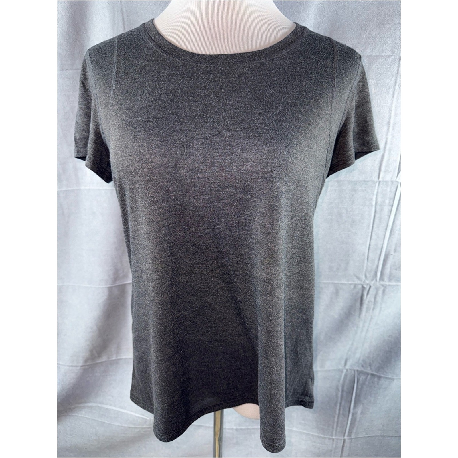 2896-Calvin Klein Heather Charcoal Short Sleeve Crew Neck Tee