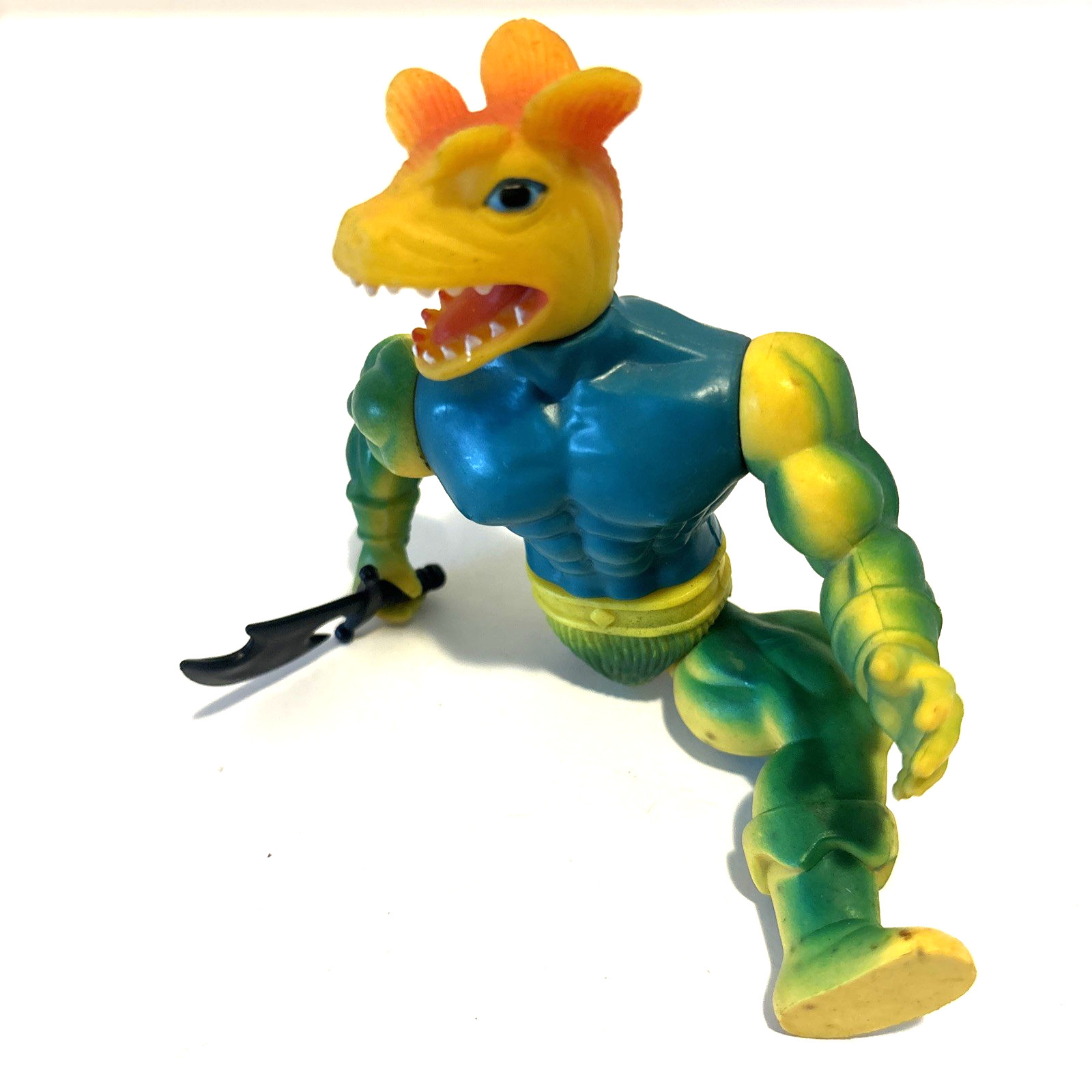 Vintage 1982 Remco Warrior Beasts Gecko Figure Black Axe Missing Leg Parts Vintage 1982 Remco Warrior Beasts Gecko Figure Black Axe Missing Leg Parts