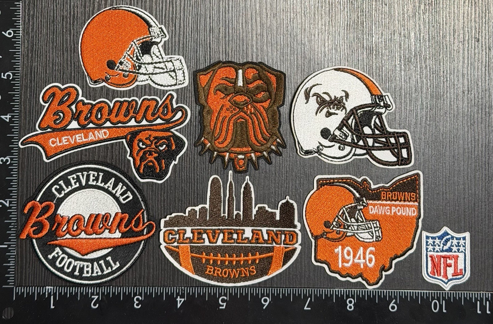 CLEVELAND BROWNS SET OF 8 NFL FOOTBALL IRON ON PATCHES SEE PHOTO/ RULER CLEVELAND BROWNS SET OF 8 NFL FOOTBALL IRON ON PATCHES SEE PHOTO/ RULER