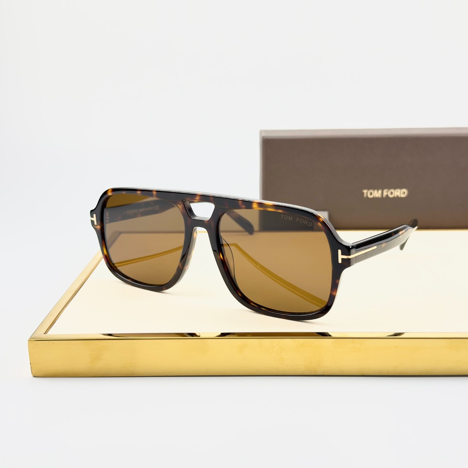 Tom Ford TF884 Tortoise Frame Brown Lens Aviator Sunglasses New w/ Box