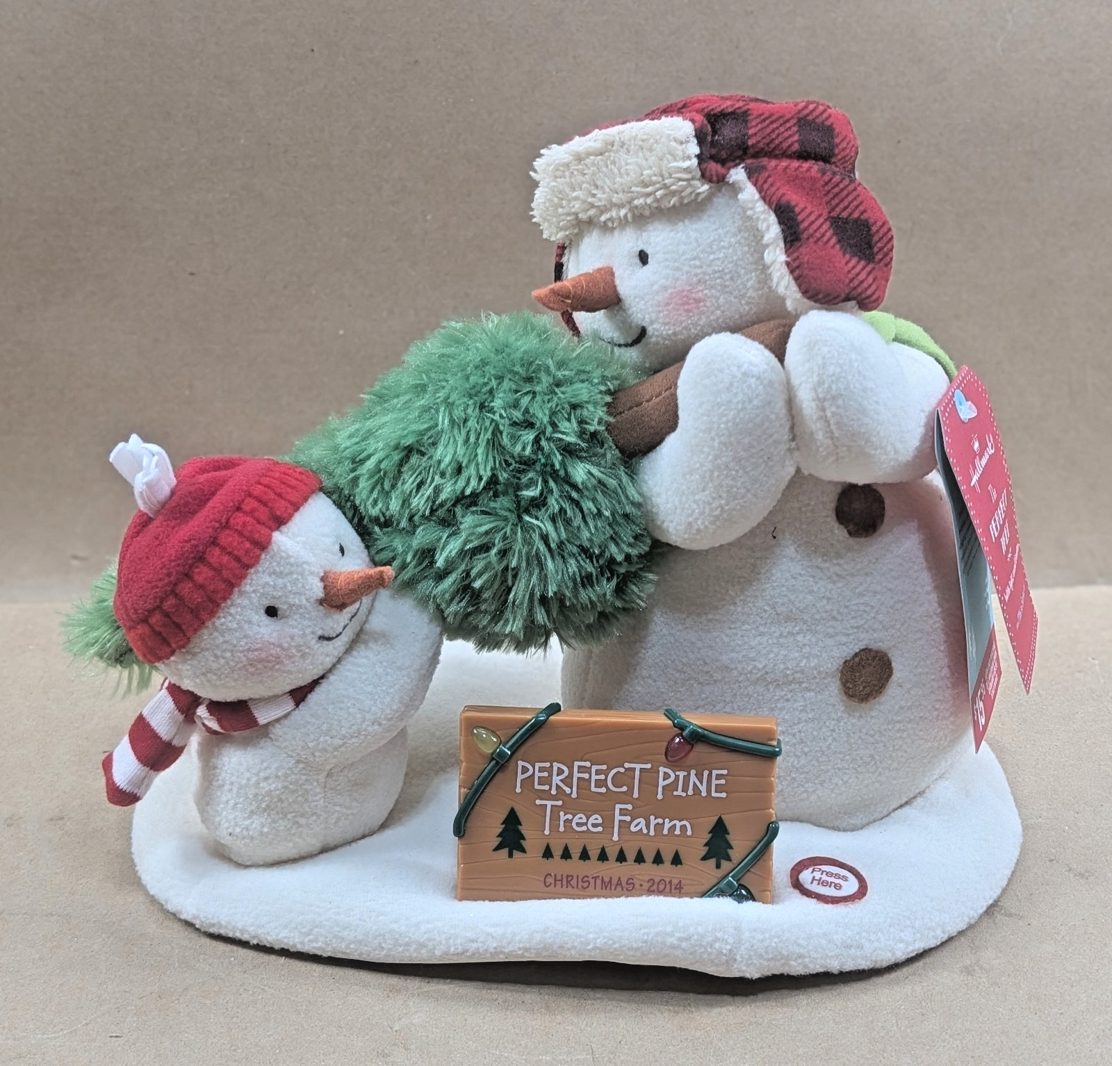 2014 Hallmark Jingle Pals Perfect Pine Tree Farm Lights Musical Snowmen NWT 2014 Hallmark Jingle Pals Perfect Pine Tree Farm Lights Musical Snowmen NWT