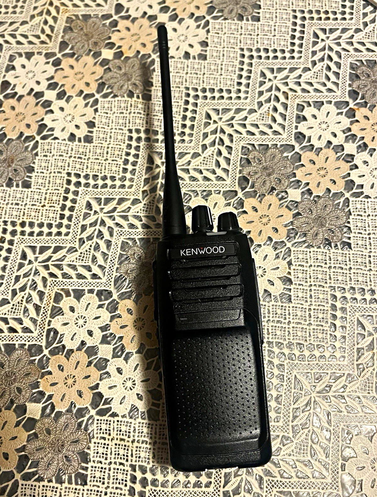 Kenwood Portable/Handheld Two-Way Radio Walkie Talkie