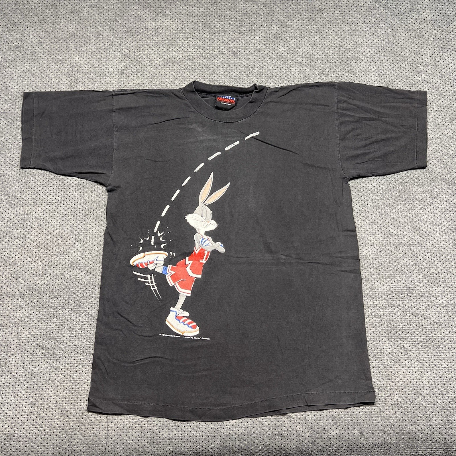 Vintage 1993 Looney Tunes Bugs Bunny Basketball T-Shirt Medium Rare Men’s Black