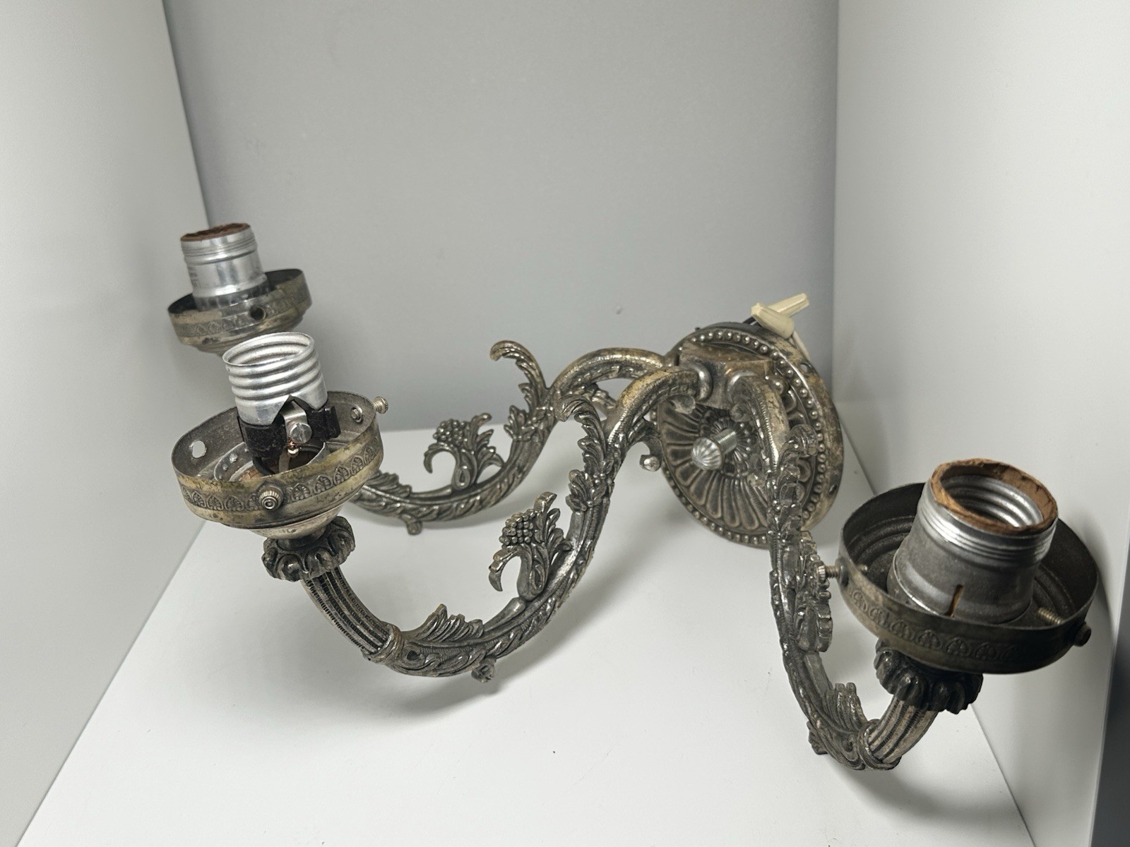 Vintage Italian Style 3 Light Wall Sconce Ornate Floral Scroll Silver Tone Brass