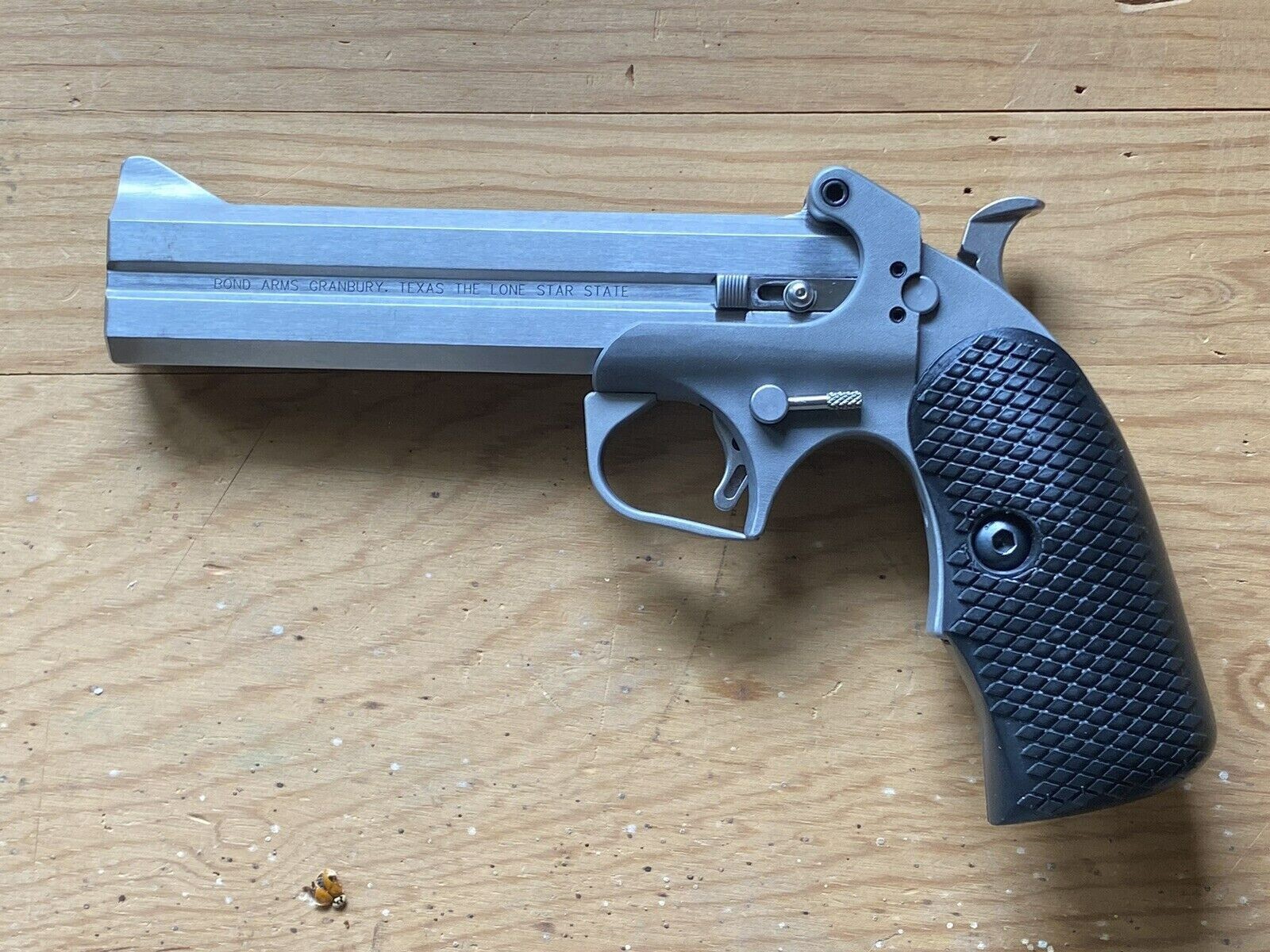'Goliath' Bond Arms Derringer Grips Extra Long Diamond Hatched Finish Black