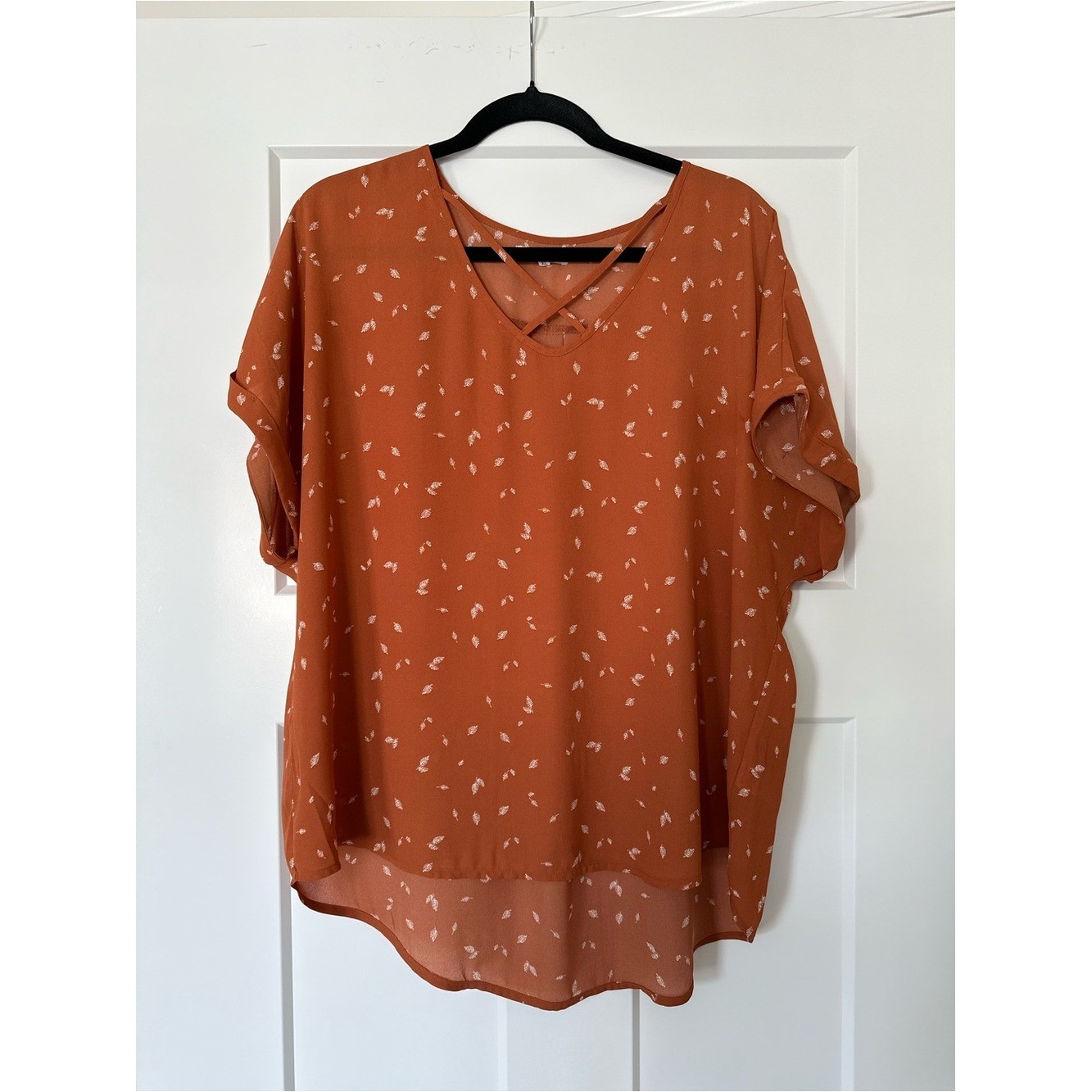 Women\'s Maurice\'s Rust Criss-Cross Short Sleeve Top