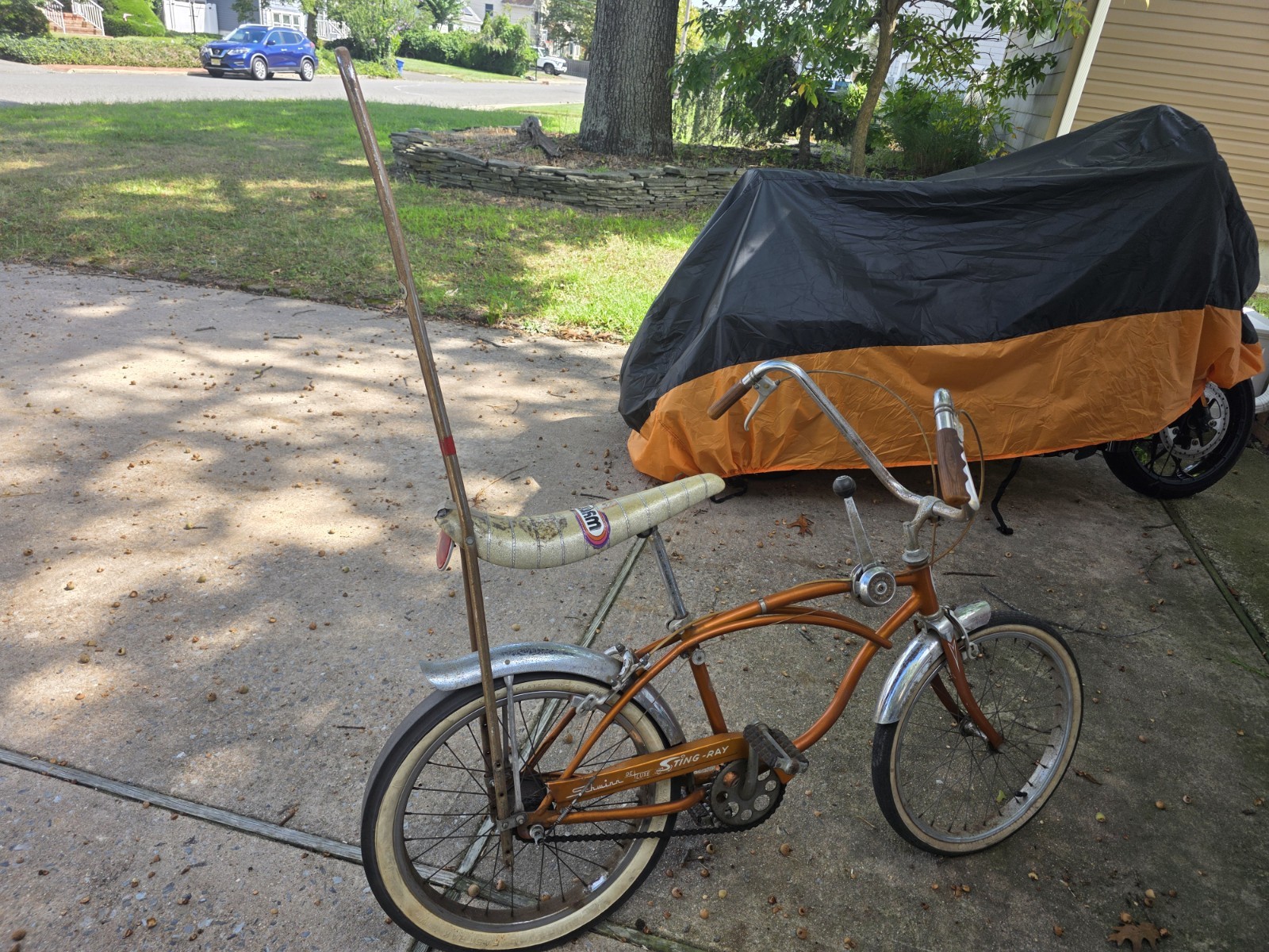 SCHWINN 1968 Radiant Coppertone Stingray 3-Speed Fastback Vintage Bike Bicycle SCHWINN 1968 Radiant Coppertone Stingray 3-Speed Fastback Vintage Bike Bicycle