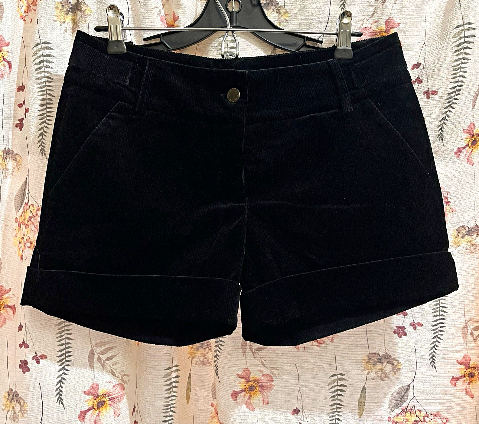 Flavio Castellani Black Corduroy Cuffed Shorts IT 42 Made in Italy NWOT US 6