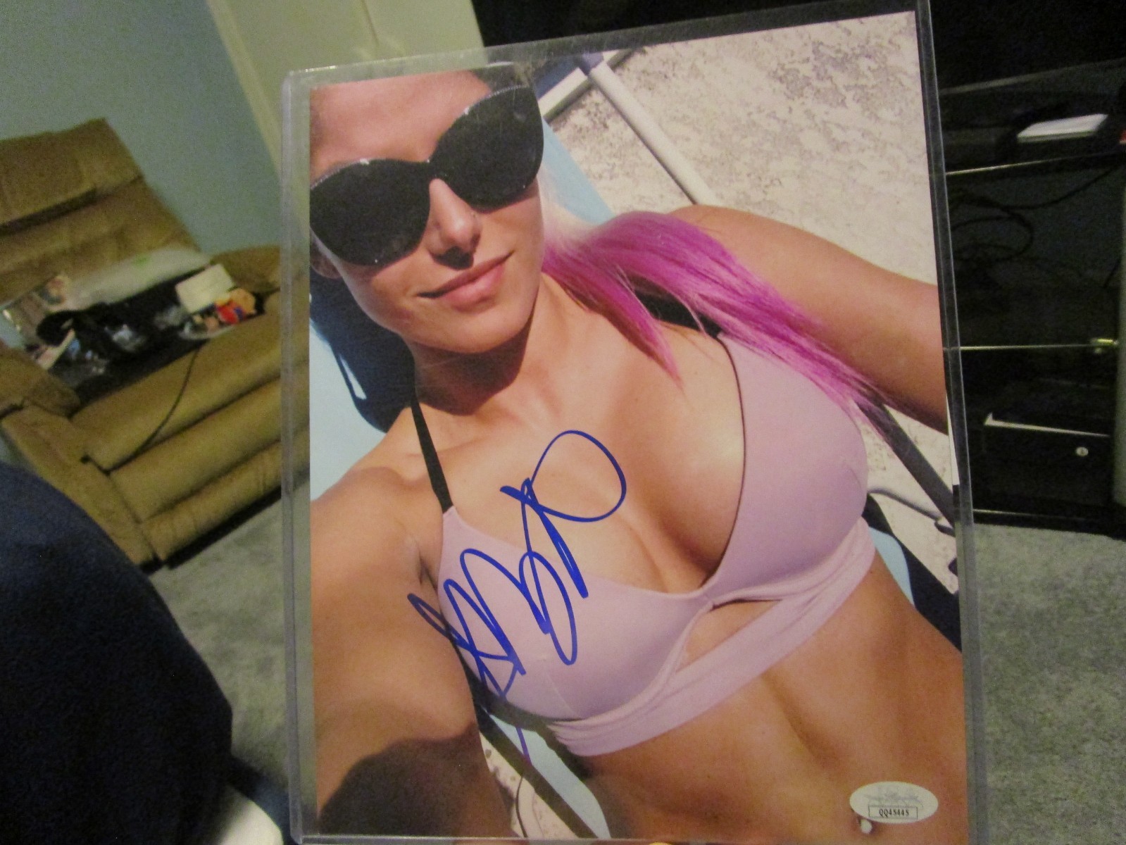 ALEXA BLISS WWE AUTOGRAPH PHOTO - JSA AUTHENTICATION #QQ45445 - READ