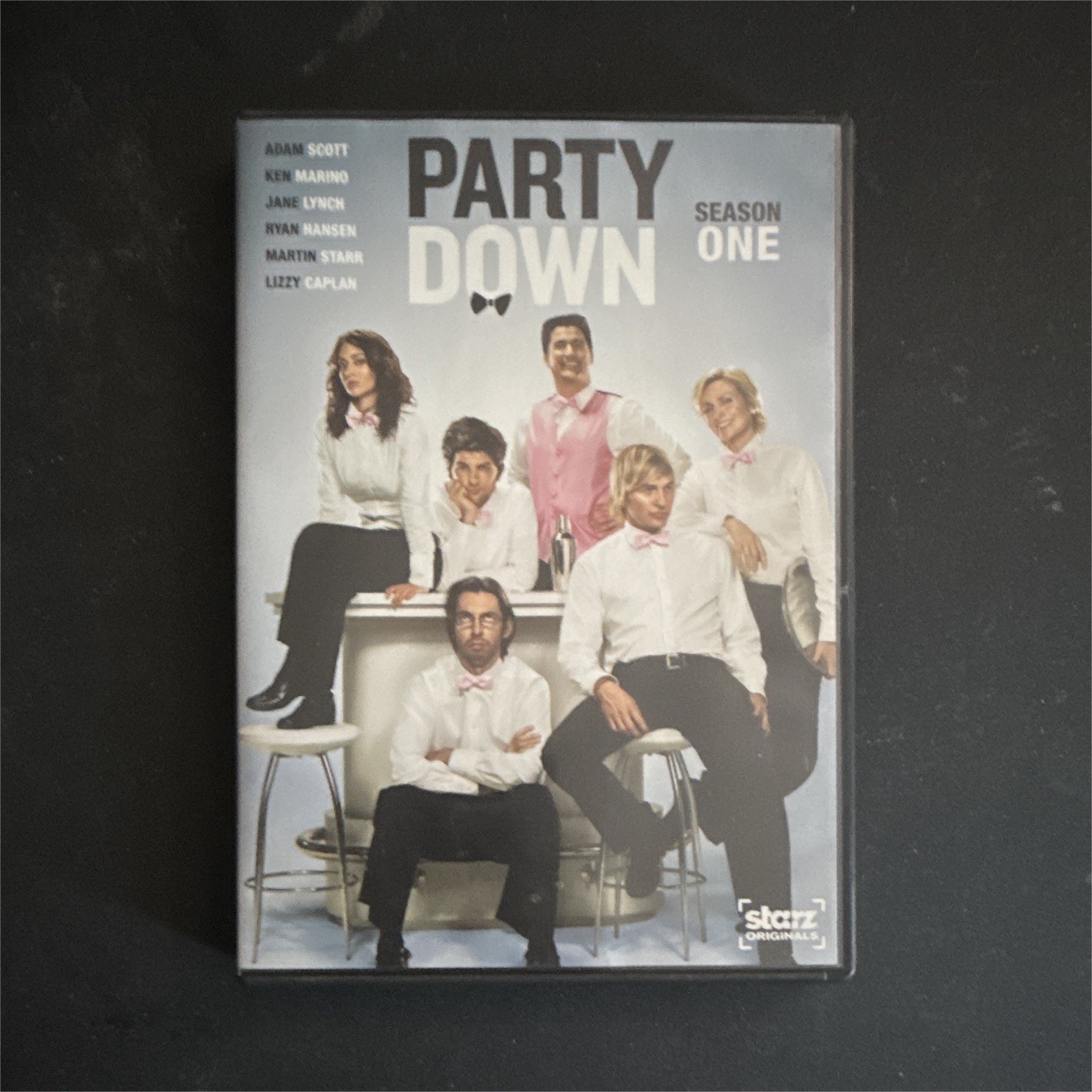 Starz Party Down: The Complete First Season 1 (DVD) Adam Scott Jane Lynch Starz Party Down: The Complete First Season 1 (DVD) Adam Scott Jane Lynch