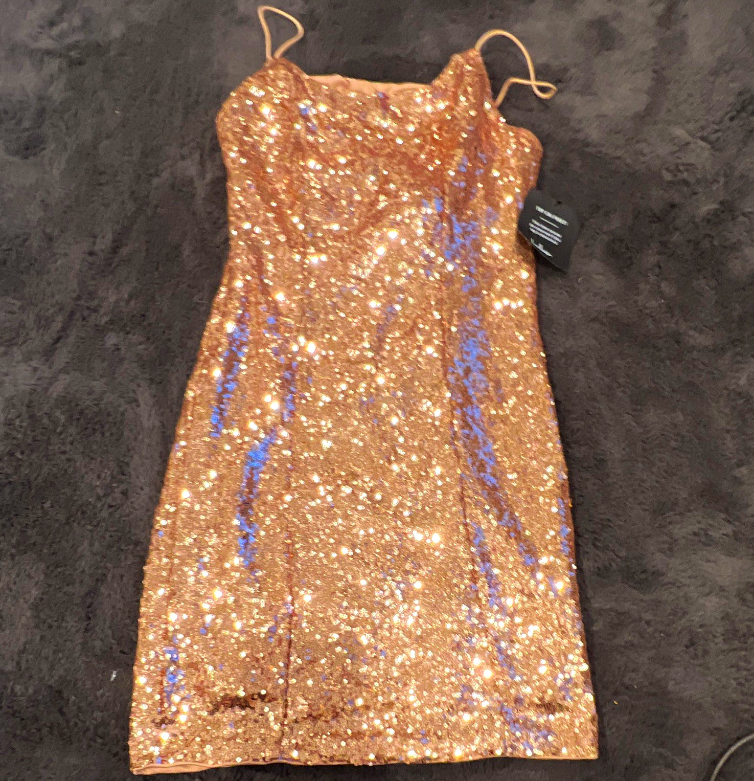Lulus Rose Gold Sequin Mini Dress Size M Spaghetti Strap Lined Zip Lulus Rose Gold Sequin Mini Dress Size M Spaghetti Strap Lined Zip