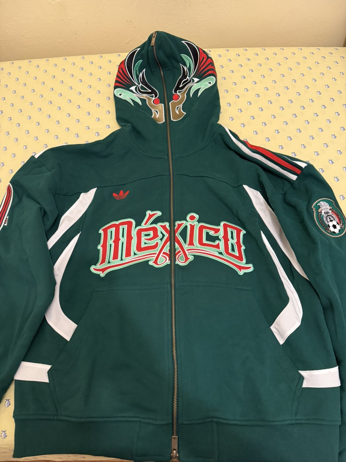 Adidas ORIGINAL FIFA WORLD CUP 26 MEXICO HOODIE NEW NWT Adidas ORIGINAL FIFA WORLD CUP 26 MEXICO HOODIE NEW NWT
