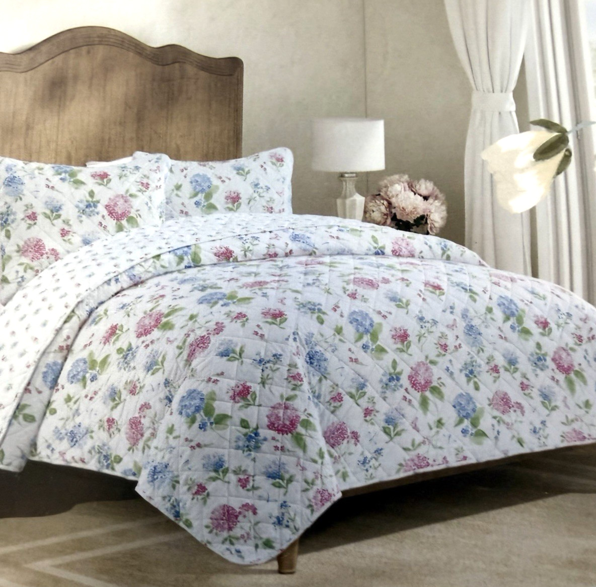 Lillian August French Farmhouse Full/Queen Floral Quilt Set 88”x92” Lillian August French Farmhouse Full/Queen Floral Quilt Set 88”x92”