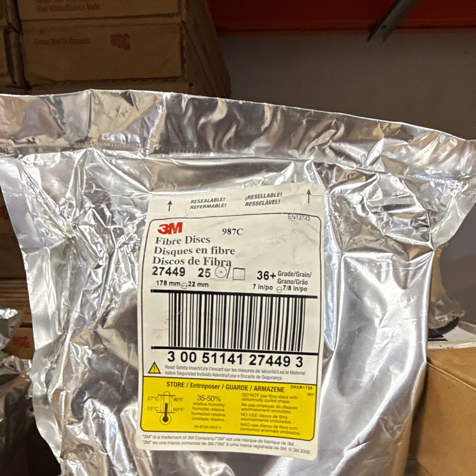 3M 27449 7in 36+ Grit Ceramic Coated Fiber Disc, 7/8in Mounting Hole