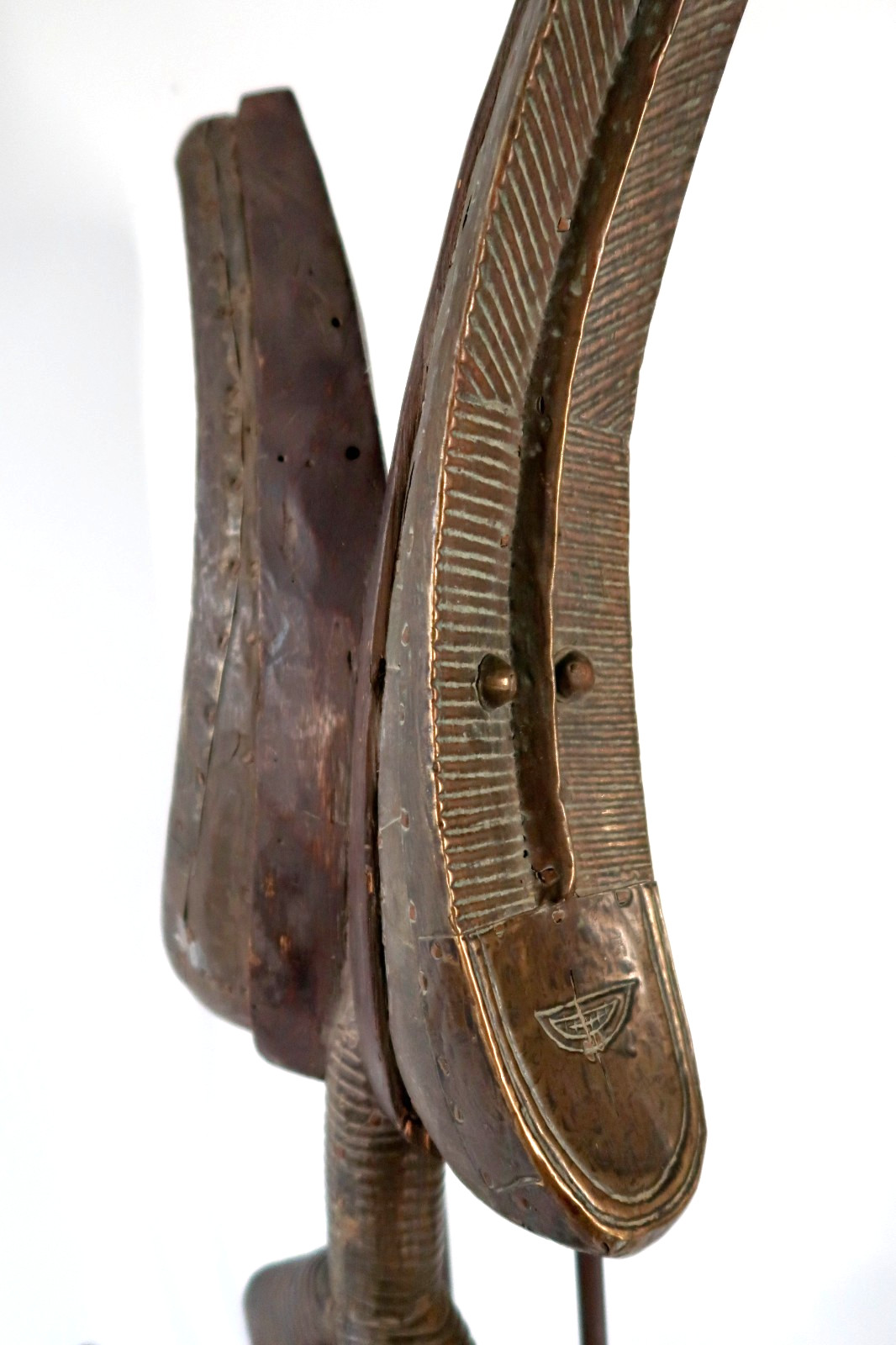 Vintage Two-Faced (Janus) Reliquary Figure Mahongwe or Shamayé Peoples of Gabon Vintage Two-Faced (Janus) Reliquary Figure Mahongwe or Shamayé Peoples of Gabon