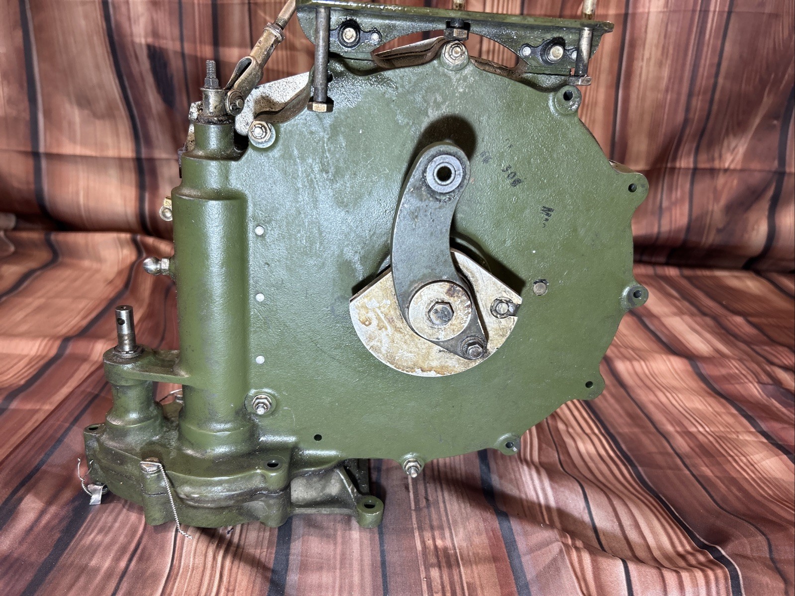 0843409-3-A Cessna 310r Main Landing Gear Actuator Gear Box Assembly 0843409-3-A Cessna 310r Main Landing Gear Actuator Gear Box Assembly