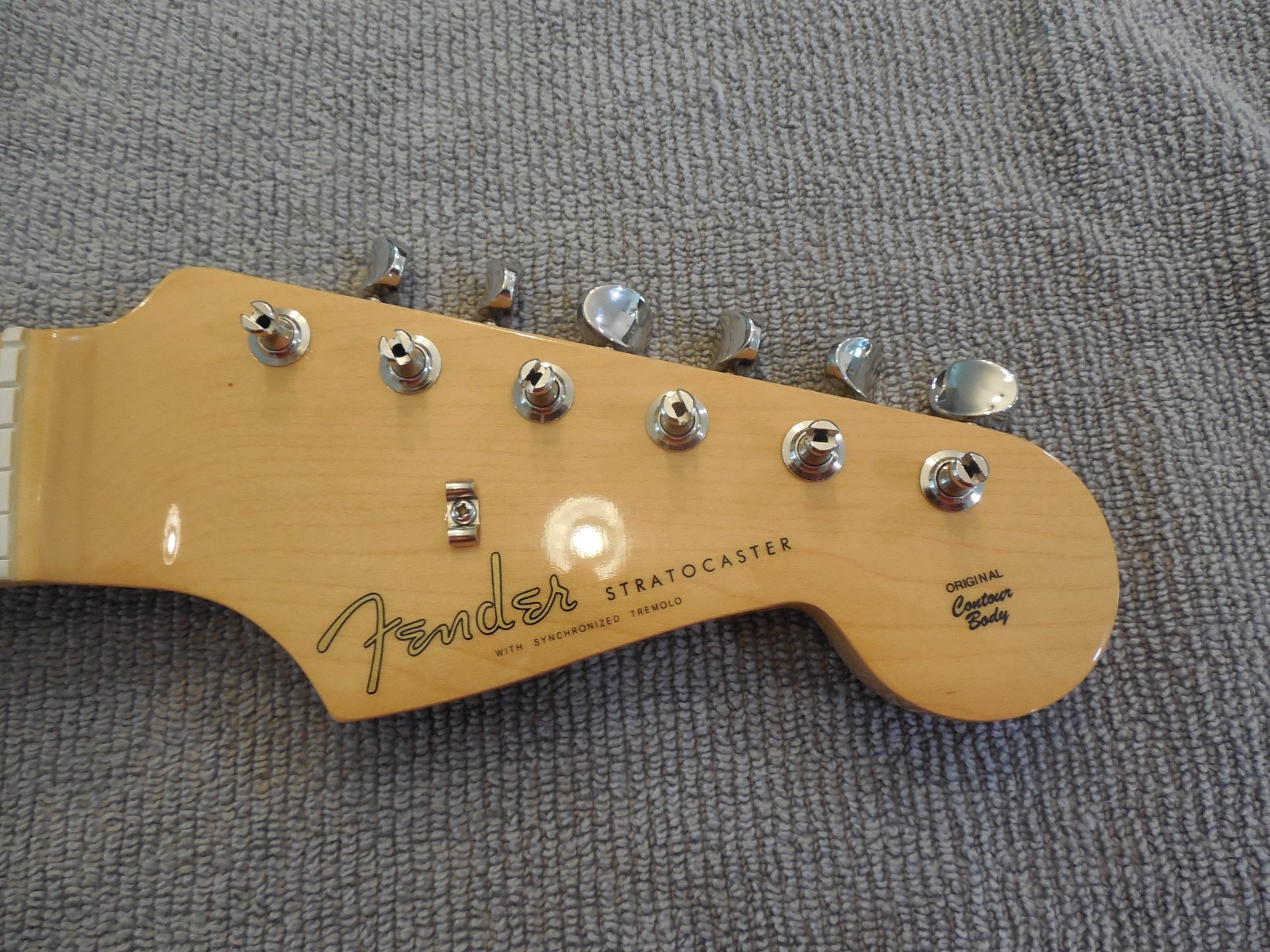 Fender Stratocaster Steve Lacy Neck w/Tuners Super Rare Mint Condition Fender Stratocaster Steve Lacy Neck w/Tuners Super Rare Mint Condition
