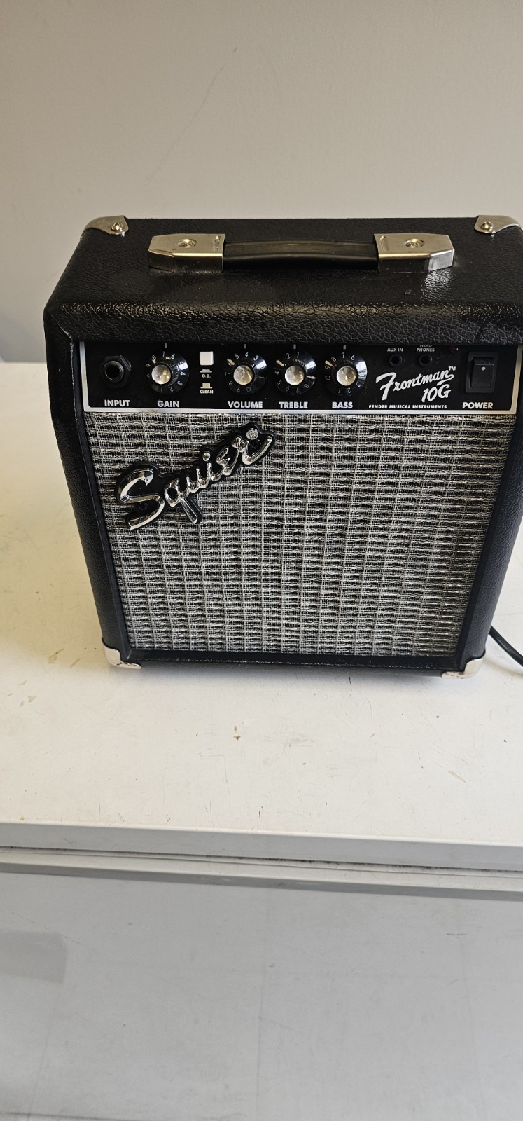 Fender Frontman 10G 10-Watt Guitar Amplifier - Black