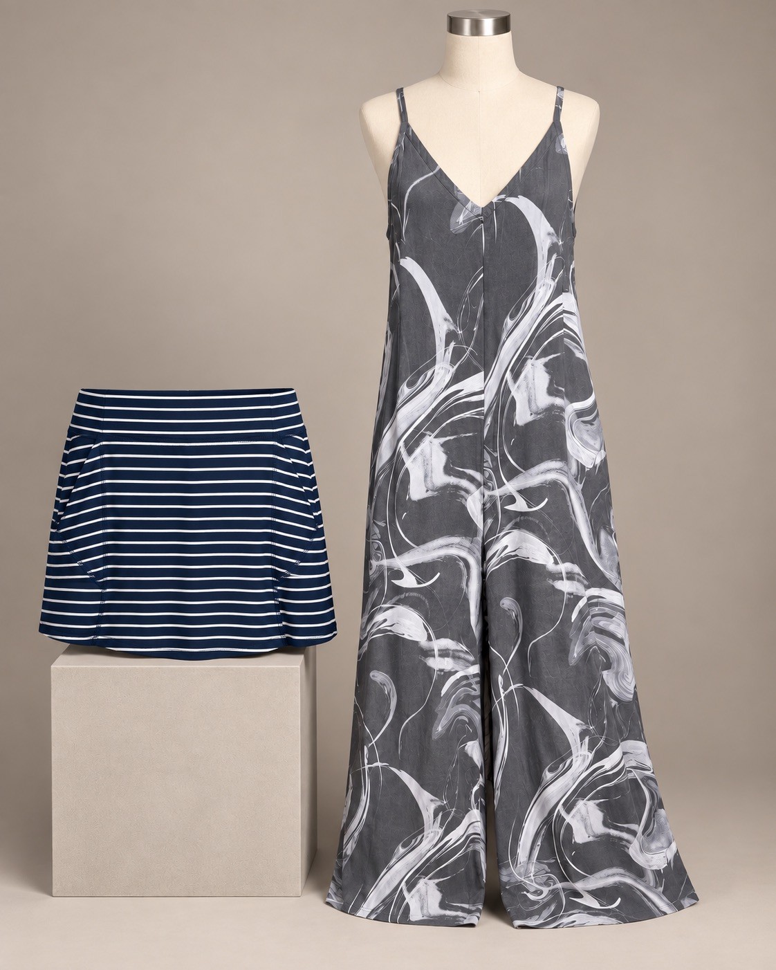 Athleta Women\'s Lot Bundle Jumpsuit Skirt Size Large Gray/White Size 