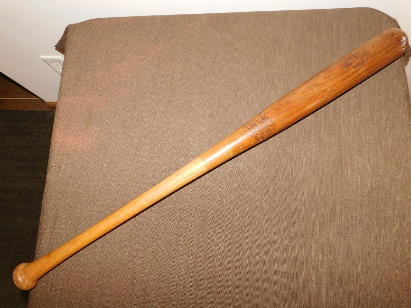 VINTAGE 1940S-50S SPALDING 1843 NY YANKEES JOHN LINDELL MODEL BASEBALL BAT