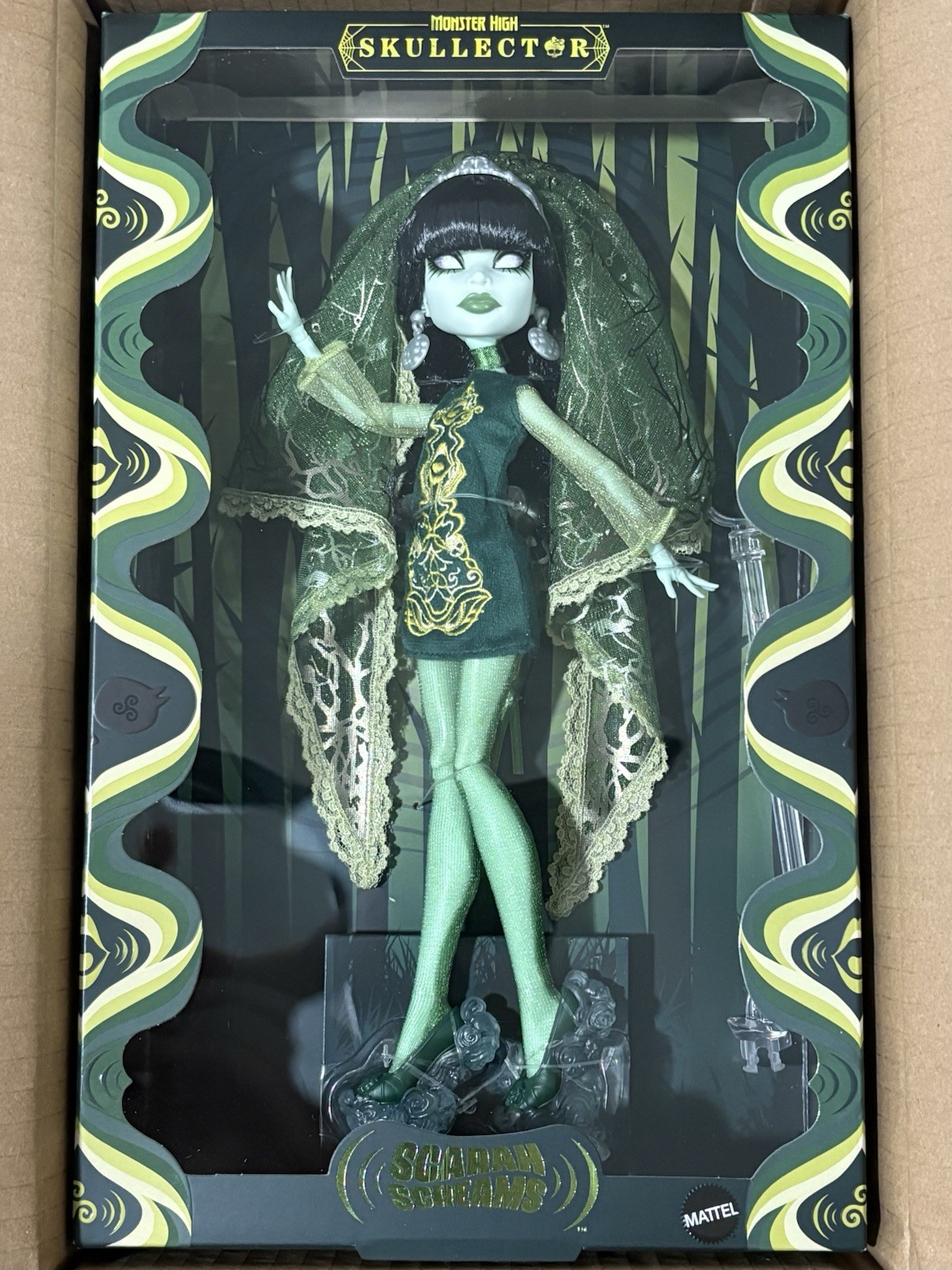 Mattel Monster High Skullector Sarah Screams Fang Club Doll