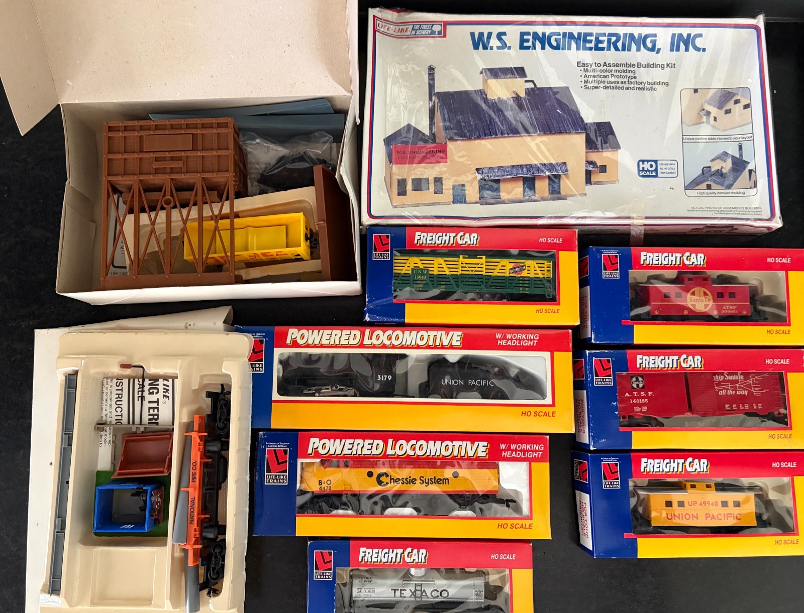 Vintage Life-Like HO Train Lot UP 3179 Steam Chessie 4472 F7 Cars Kits Untested