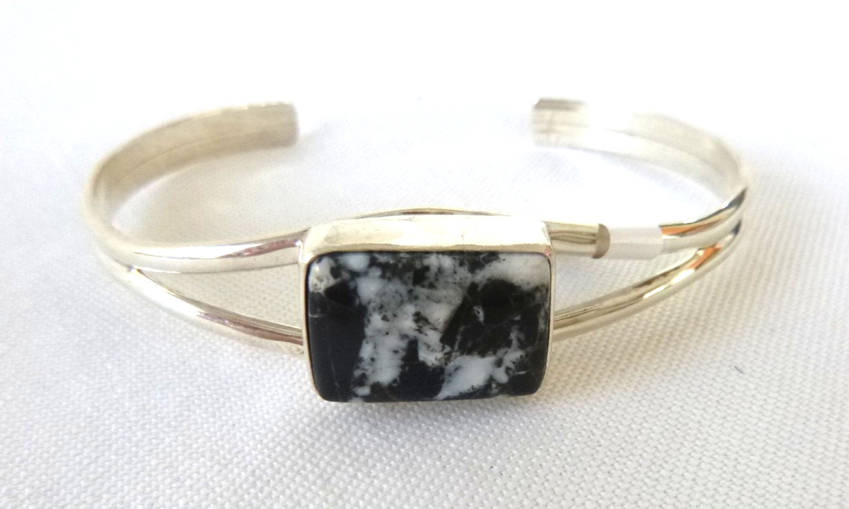 NWT Navajo Allen Joe White Buffalo Cuff Bracelet 925 Sterling Silver