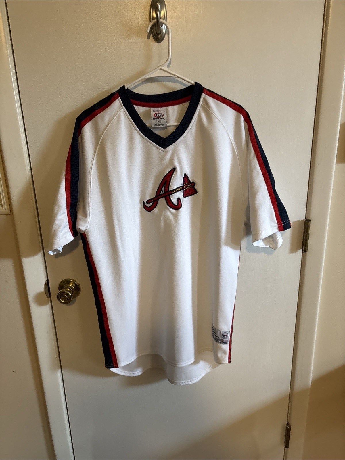 Vintage TRUE FAN MLB licensed ATLANTA BRAVES Shirt - Size L