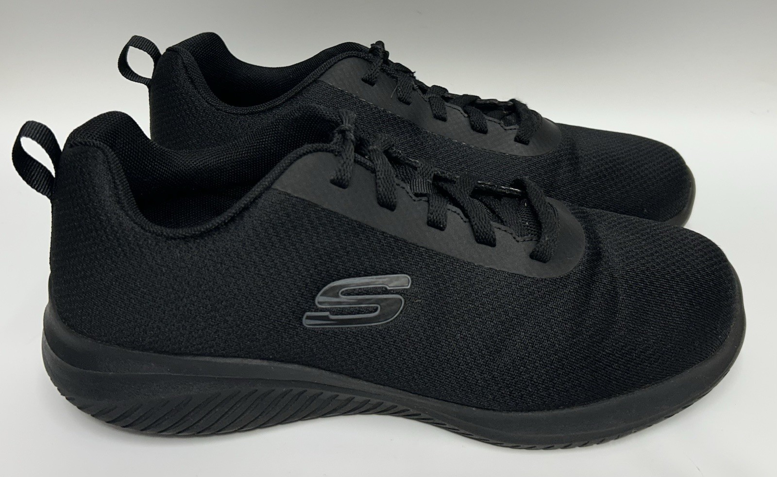 Skechers Work Shoes Men’s 9.5 Wide Black Ultra Flex 3.0 Daxtin Slip Resistant