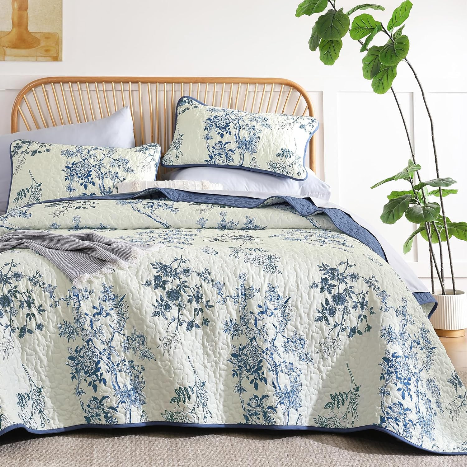 Blue Floral Quilt Set King,Botanical Leaf & Butterfly Pattern Bedspread Coverlet