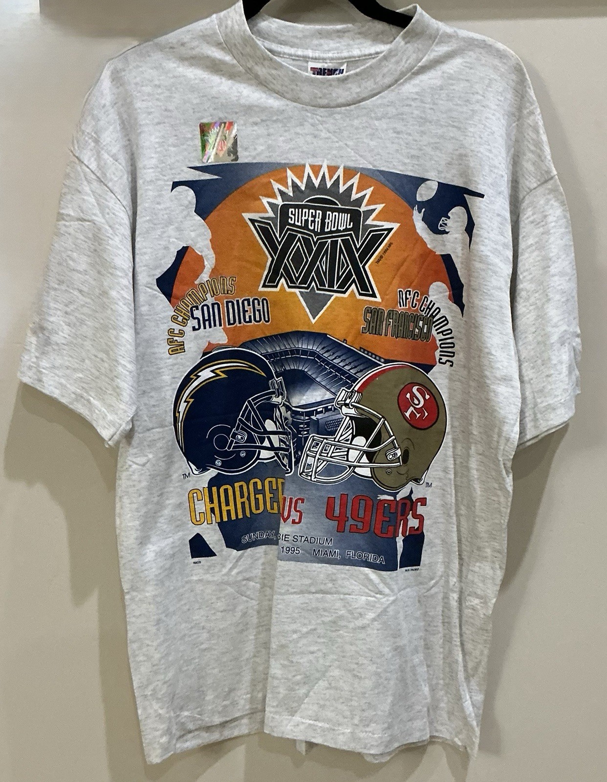 RARE VTG 1995 NFL CHARGERS VS 49RS SUPERBOWL XXIX T SHIRT SIZE XL
