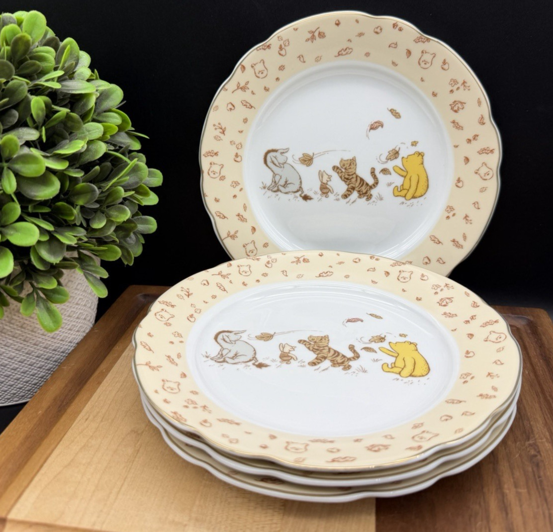 DISNEY Winnie the Pooh & Piglet Autumn Leaves  7.5