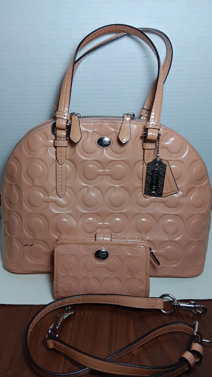 DEFECTIVE Coach Peyton OP Art Embossed Patent Leather Cora Domed Satchel G3D