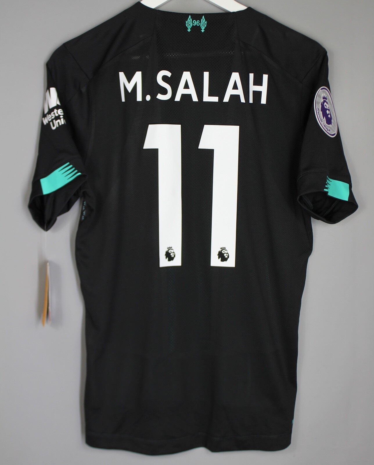 BNWT FC LIVERPOOL 2019 2020 THIRD FOOTBALL SHIRT JERSEY NEW BALANCE #11 M.SALAH BNWT FC LIVERPOOL 2019 2020 THIRD FOOTBALL SHIRT JERSEY NEW BALANCE #11 M.SALAH