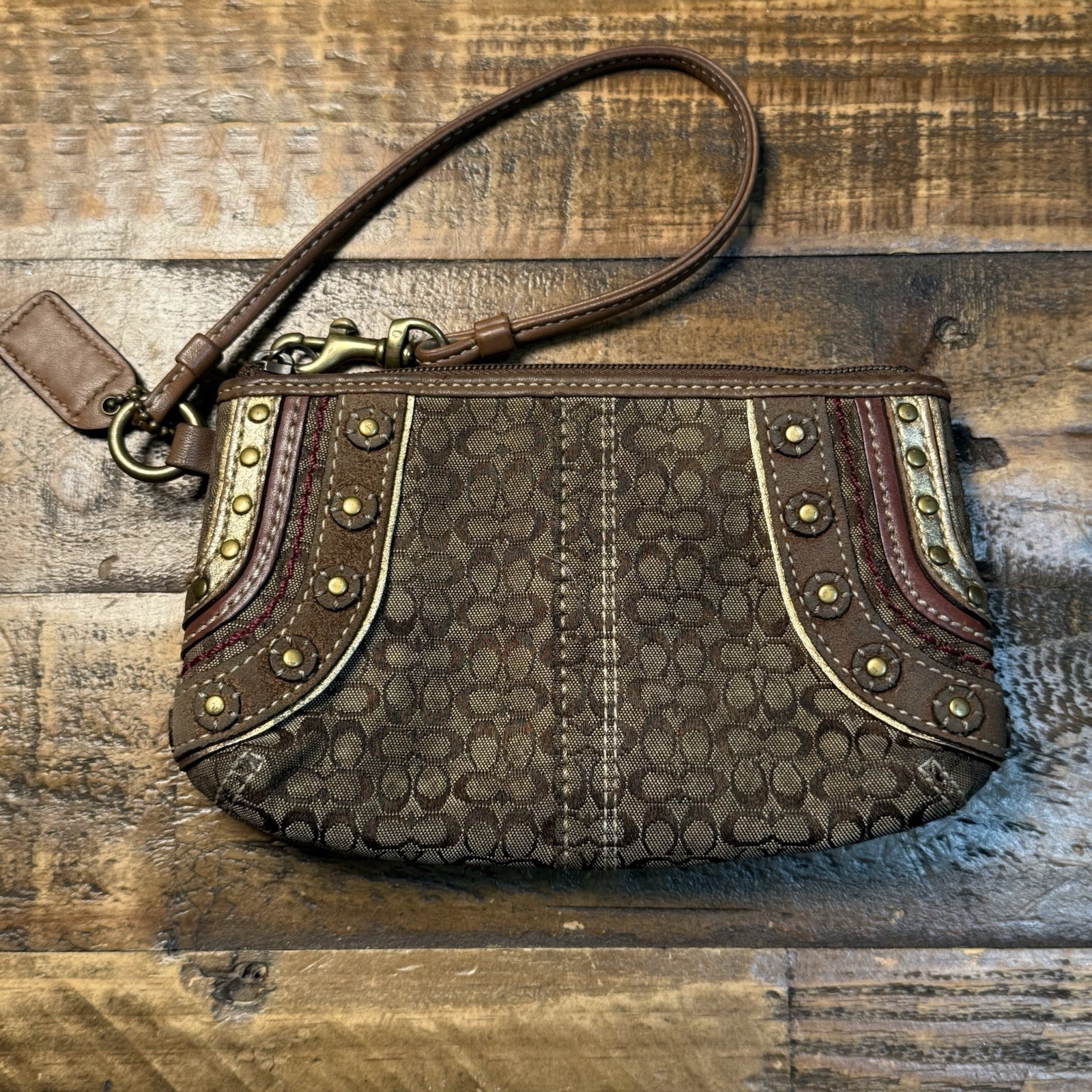 Vtg Y2K Coach Soho Signature Studded Mini Wristlet Monogram Vtg Y2K Coach Soho Signature Studded Mini Wristlet Monogram