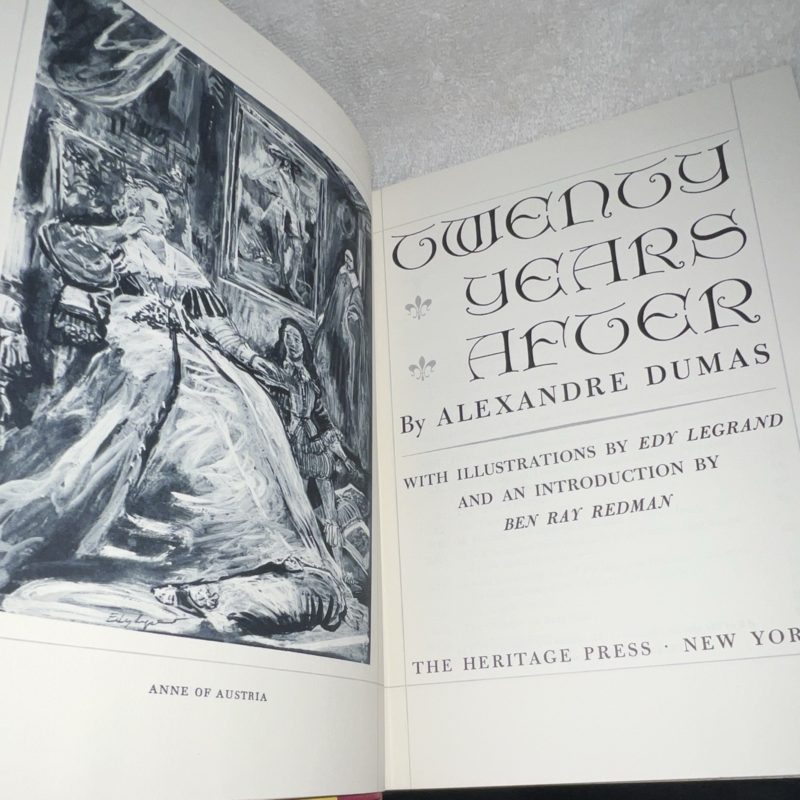 The Heritage Press Alexandre Dumas Twenty Years After HC Illus Slipcase The Heritage Press Alexandre Dumas Twenty Years After HC Illus Slipcase