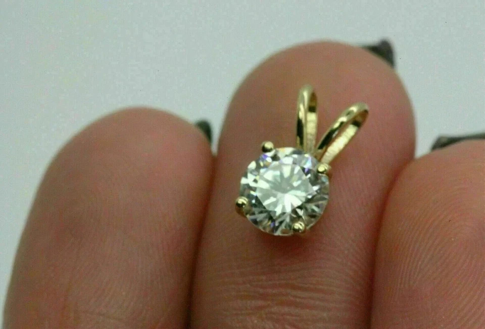 2Ct Round Cut Lab-Created Diamond Pendant With 18\