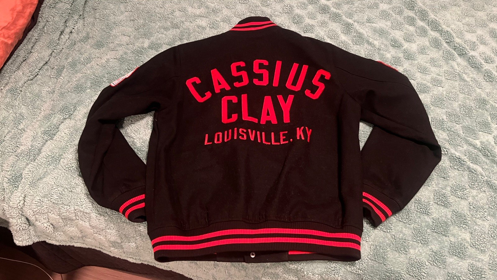 Cassius Clay Jacket Roots Of Fight XL Muhammad Ali Bloodline Tyson Frazier *EUC*