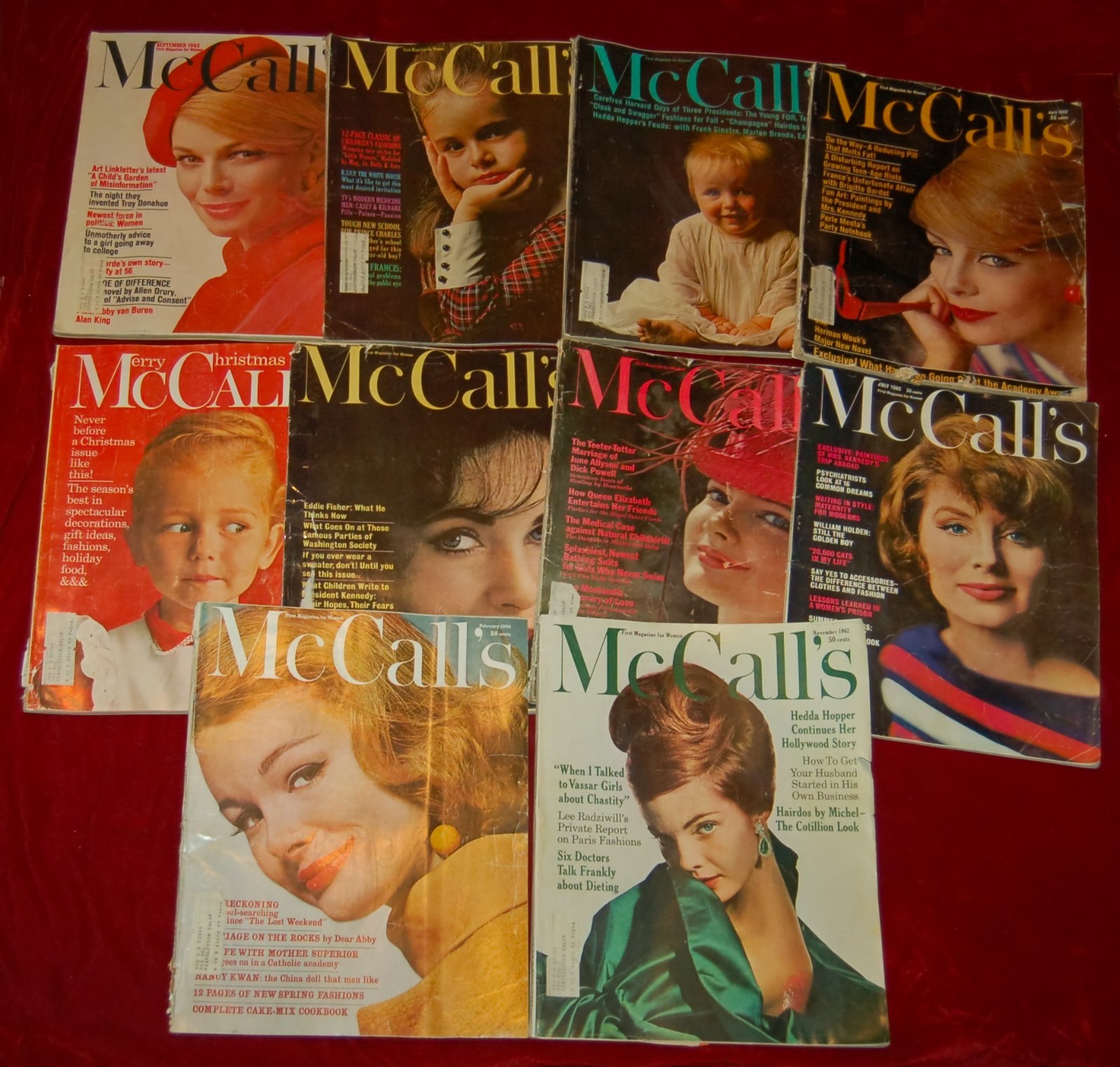 VINTAGE McCall\'s Magazines 1962 Lot of 10 Great Vintage Fashion Graphics & Ads