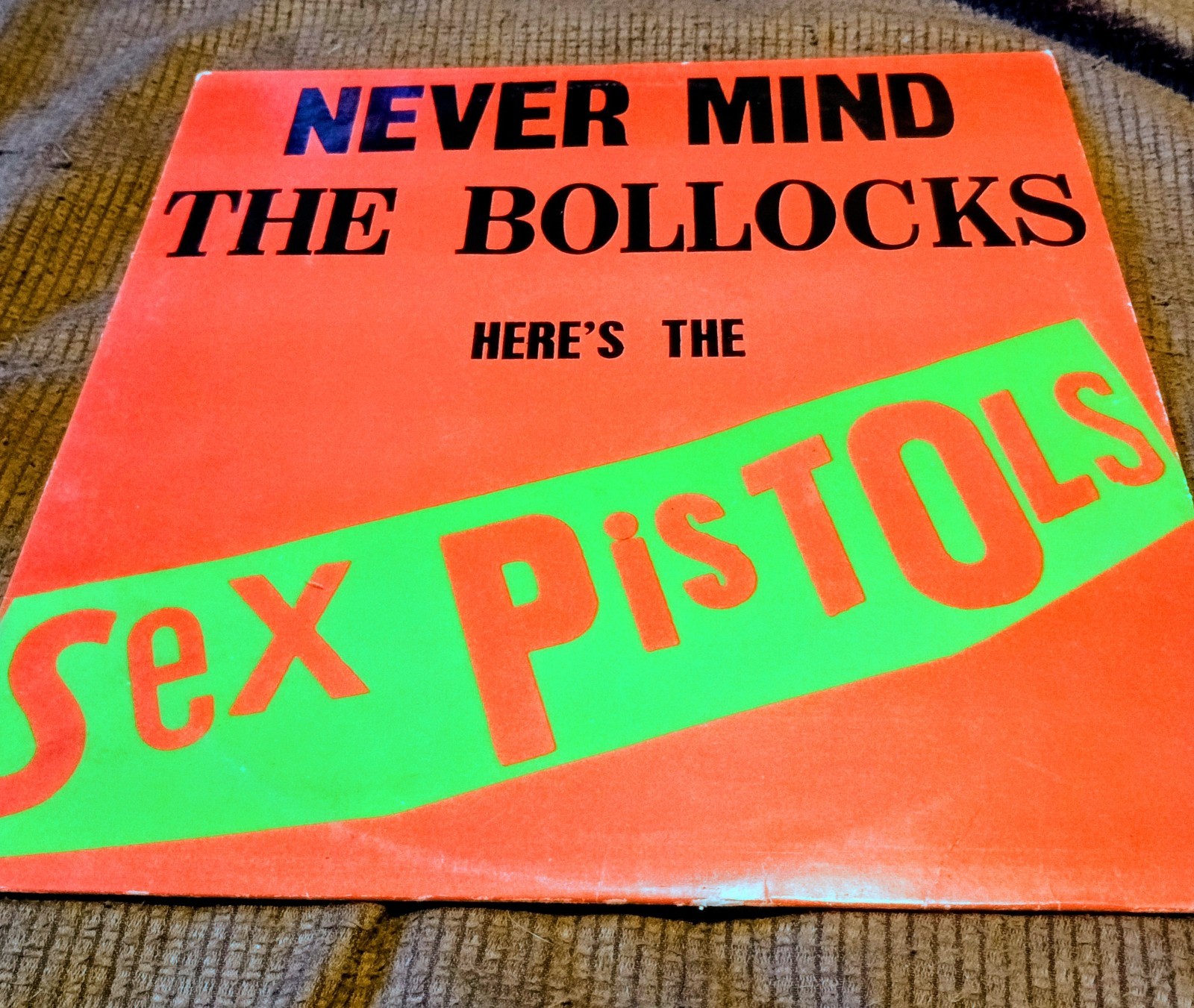 SEX PISTOLS LP Never Mind The Bullocks BSK3147 3rd PRESS 