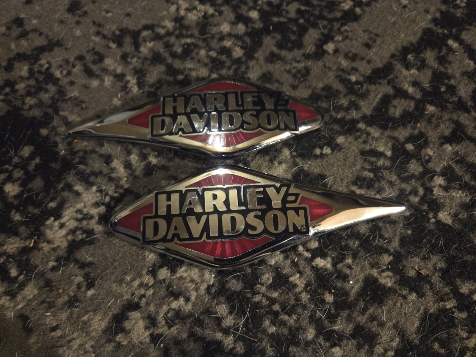 OEM Harley-Davidson Heritage Softail Classic Fuel Tank Emblems Medallions - Pair