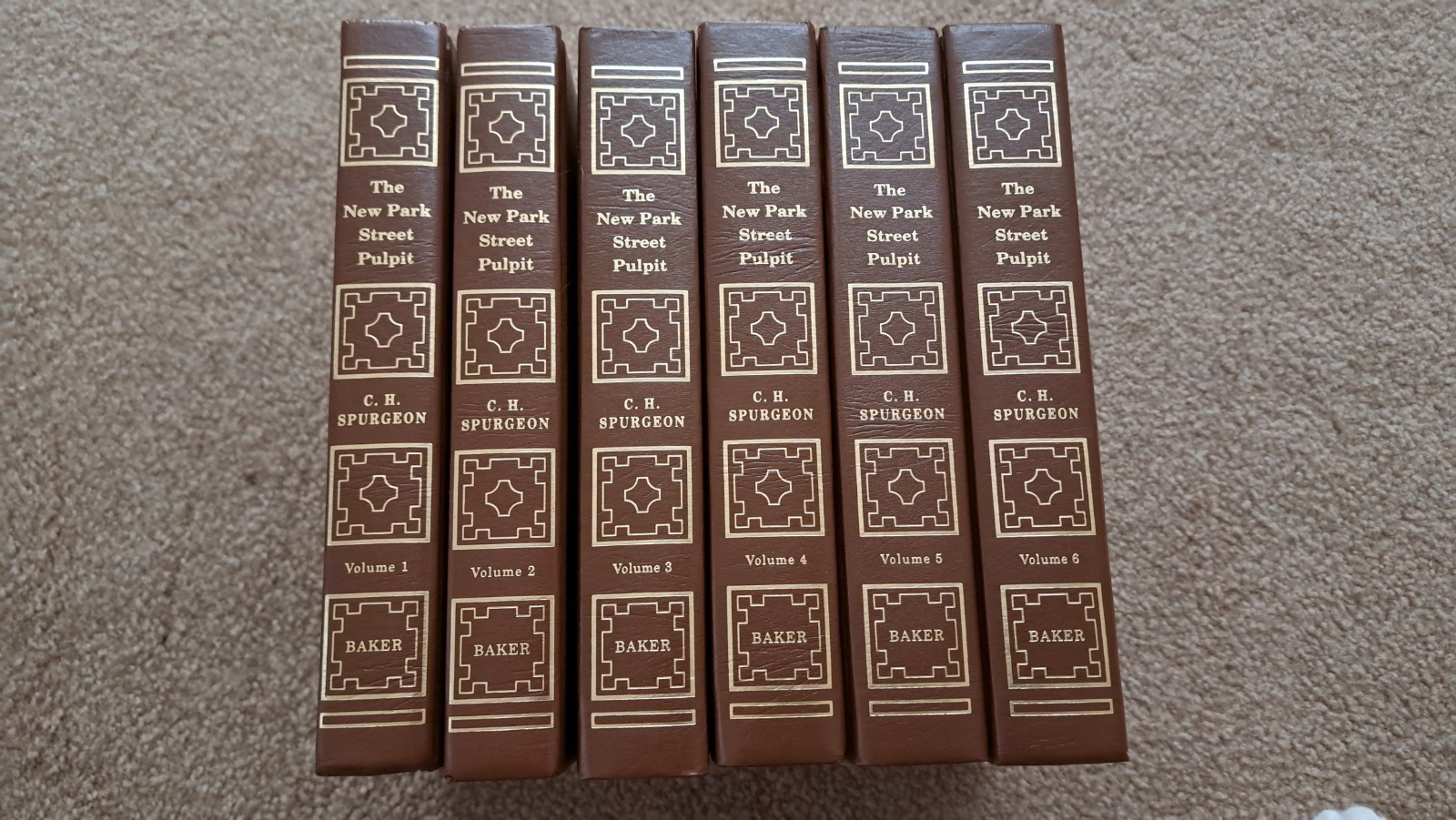 The New Park Street Pulpit Books six volumes C H Spurgeon Baker Book House 1990 