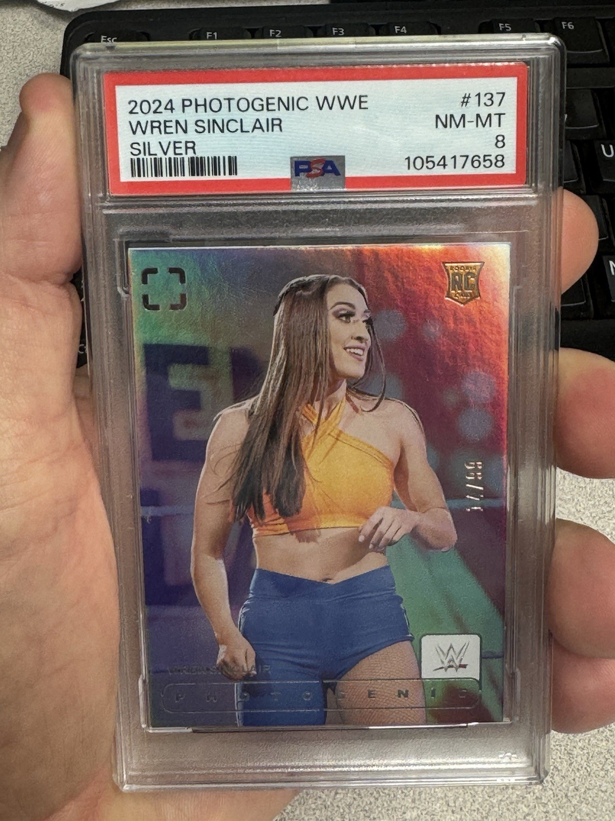 2024 PANINI PHOTOGENIC WWE WREN SINCLAIR #137 SILVER /99 RC PSA 8 105417658 2024 PANINI PHOTOGENIC WWE WREN SINCLAIR #137 SILVER /99 RC PSA 8 105417658