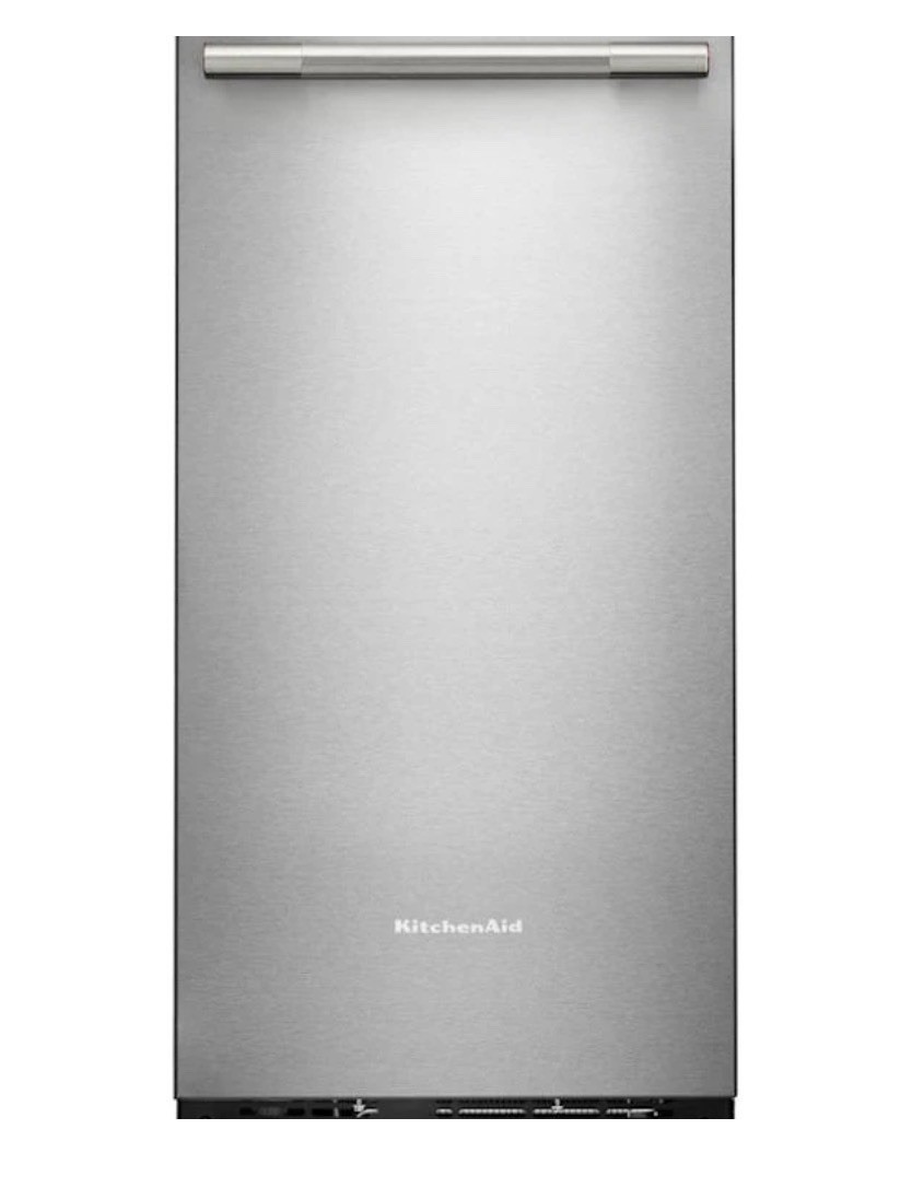KitchenAid KUIX315SPS 15  Inch Wide 35 Lbs. Capacity Undercounter Ice Make